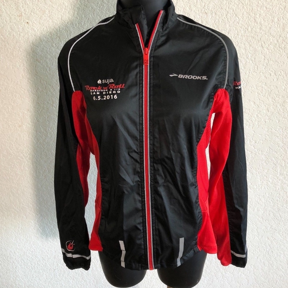 Brooks Marathon Finisher Running 2016 Jacket S
